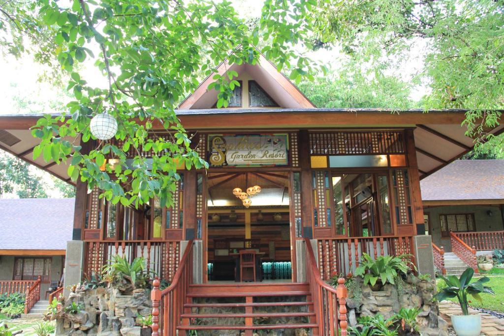 Sophia's Garden Resort Coron Exterior foto